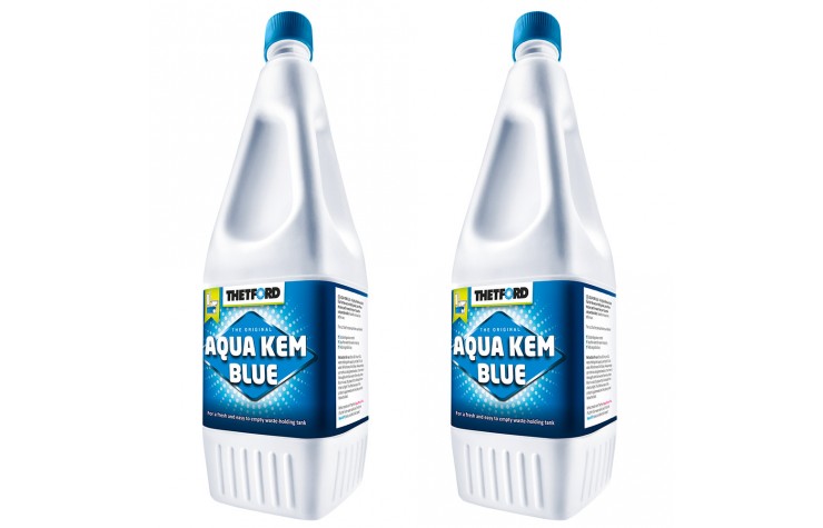 Sanitärzubehör von Thetford für Campingtoiletten 2x2L Aqua Kem Blue